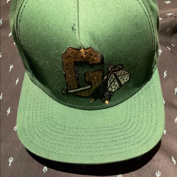 Benny Gold SnapBack hat RARE COLOR - Picture 2 of 4